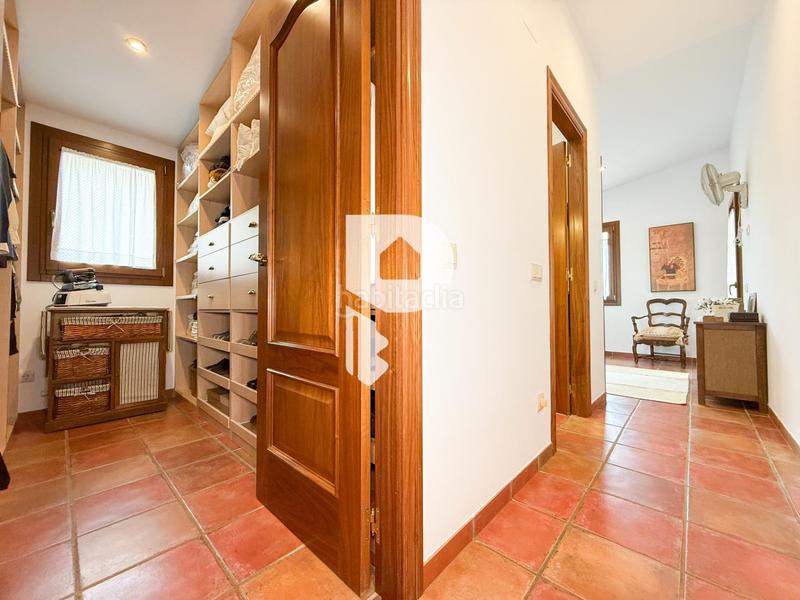 Foto 111e3d86-ea22-4bca-96ea-9214dda54947. Chalet with parking in Sant Muç Rubí