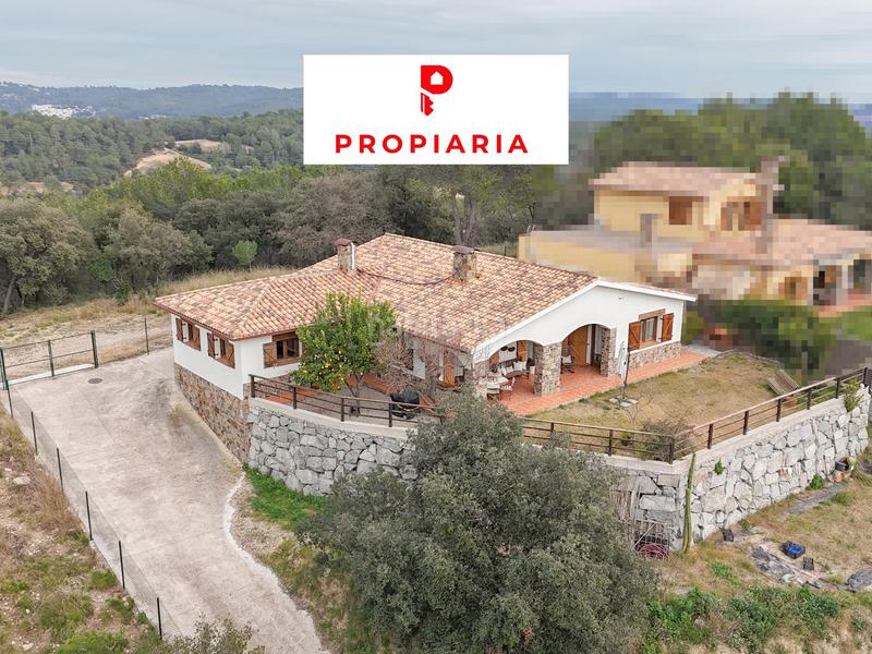 Foto 35ed8c8f-1382-454e-a7e4-280b70466f10. Chalet with parking in Sant Muç Rubí