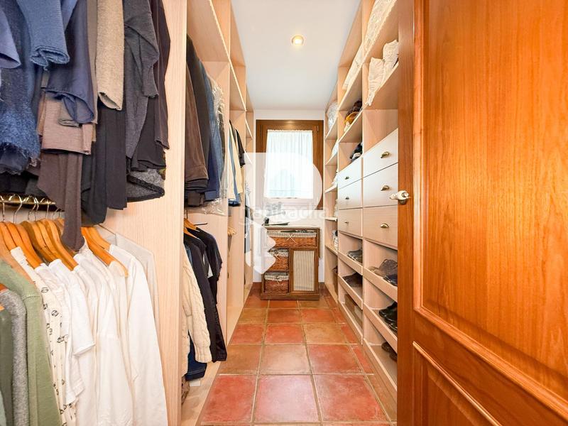 Foto 50e1f774-b3f5-4b2f-8e6b-ff851c854480. Chalet with parking in Sant Muç Rubí