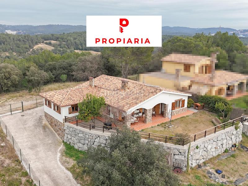 Foto 535e634f-0154-477b-a1fd-7f59a79590e8. Chalet with parking in Sant Muç Rubí