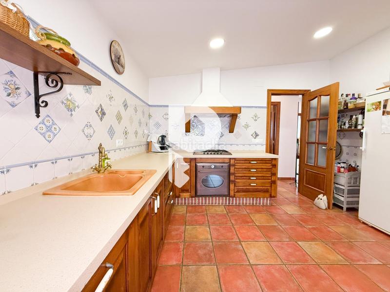 Foto 8ac70715-23ba-4fc8-94e9-5123222309cb. Chalet with parking in Sant Muç Rubí