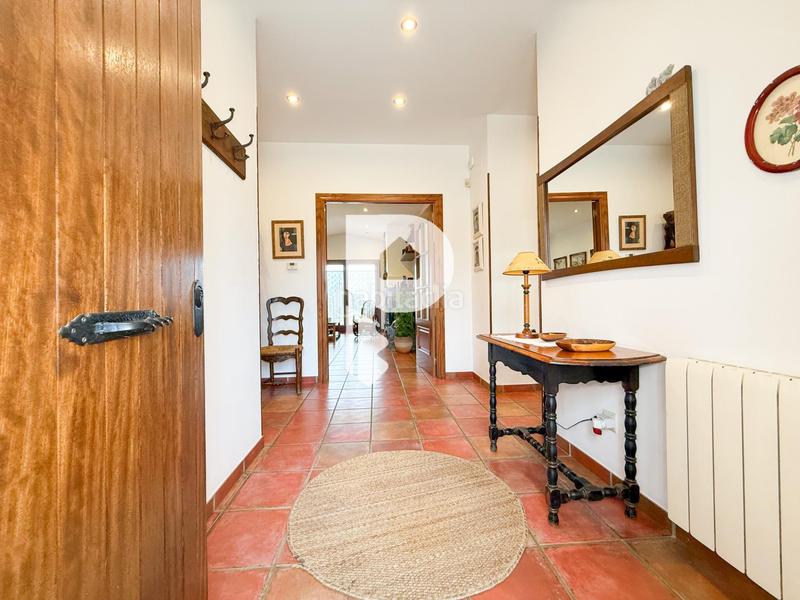 Foto 9b71ee53-0fc0-4ea5-a20b-b75c960ae0f3. Chalet with parking in Sant Muç Rubí