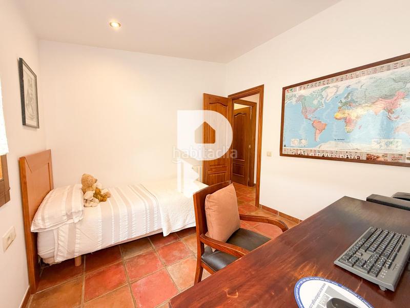 Foto b3163f80-3d5d-4ff2-8edc-156ed588125d. Chalet with parking in Sant Muç Rubí