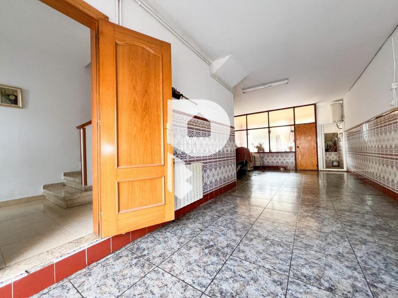 Foto 7c13f35a-2ada-4c85-bf7f-429aaebd9a22. Casa con riscaldamento parcheggio in Abrera