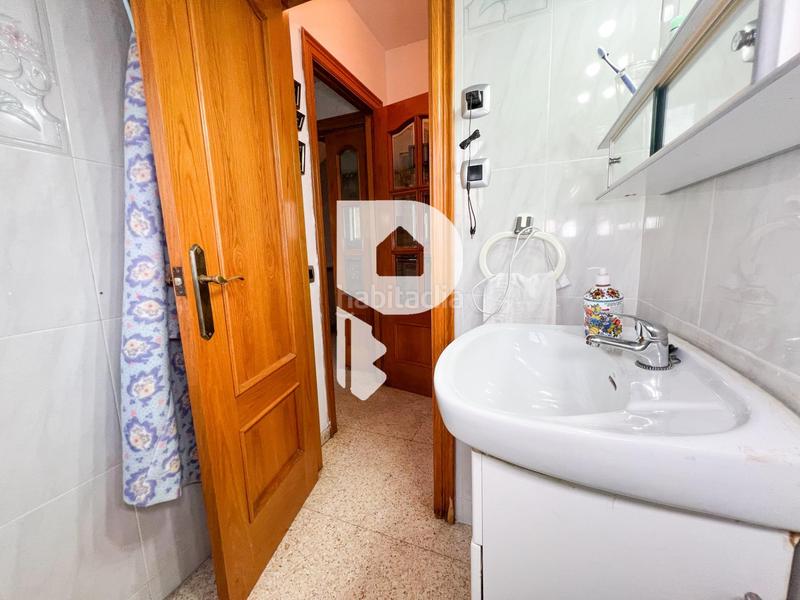 Foto 93d75e15-6f64-4aa8-8611-9dbe0873235a. Casa con riscaldamento parcheggio in Abrera