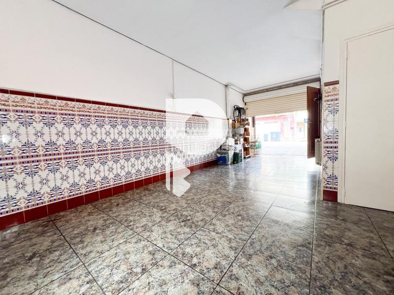 Foto 9e4e2d02-9101-4a71-abb3-d3f0d8de334e. Casa con riscaldamento parcheggio in Abrera