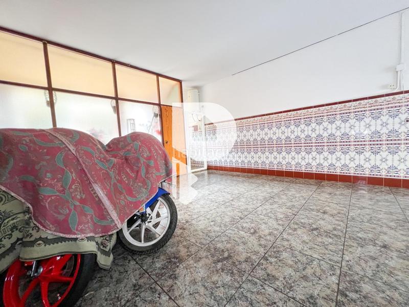 Foto abd9709f-457a-40ca-9e56-47ea6aa0af97. Casa con riscaldamento parcheggio in Abrera