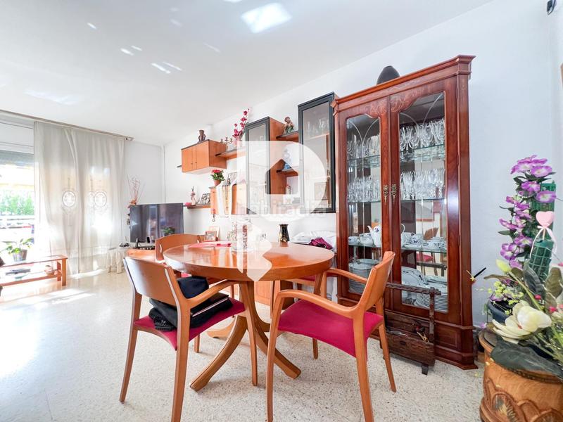 Foto cda2369f-ba02-4e82-ae71-4ce63190d8a7. Casa con riscaldamento parcheggio in Abrera