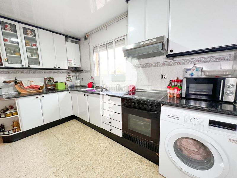 Foto e7901712-26b5-4ae4-a132-a0c02af04a24. Casa con riscaldamento parcheggio in Abrera