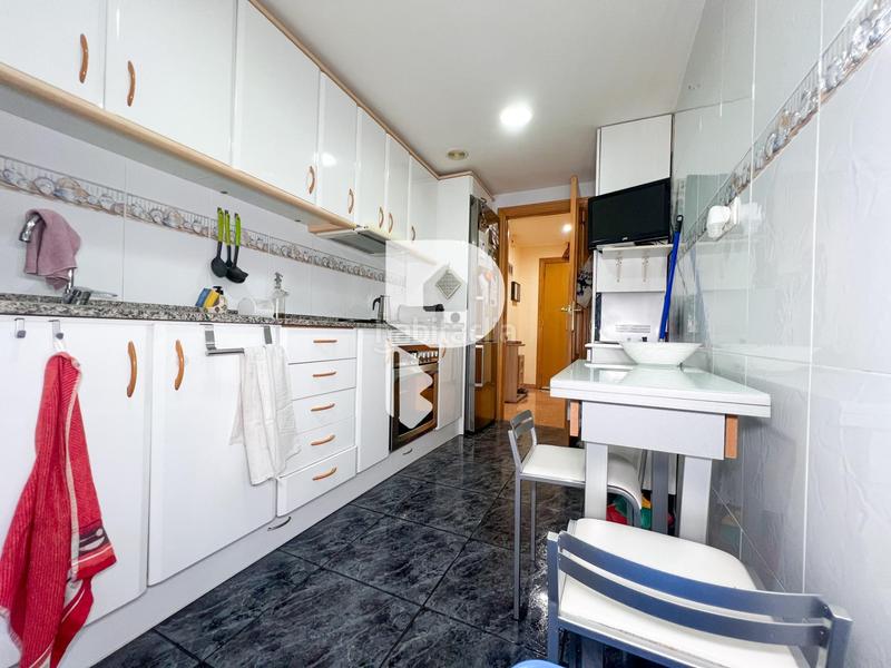 Foto 812e2c8c-255e-4f16-a796-7a222ad5cd01. Piso  en el centro con parking en Cervelló