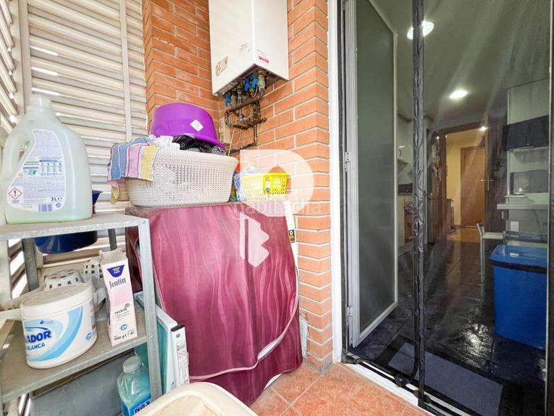 Foto ca5233cd-c8ee-44aa-8aab-77ffada7416d. Piso  en el centro con parking en Cervelló