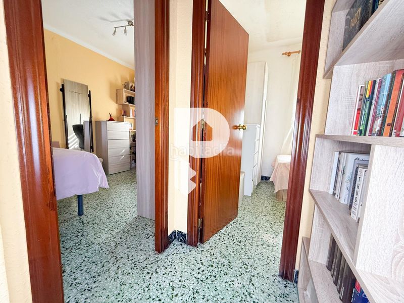 Foto 53a9c8b0-19aa-40c4-baab-53348636b2dd. Casa amb calefacció aparcament piscina a Sant Vicenç dels Horts