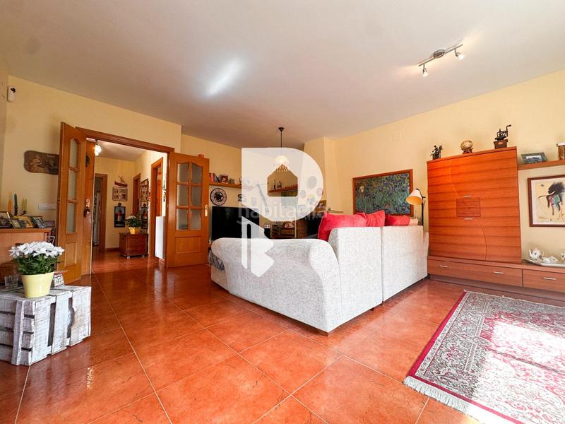 Foto 0d1eb0b0-6cb1-4d0f-a4e6-a503df49c3ce. Maison avec chauffage parking dans Vallirana