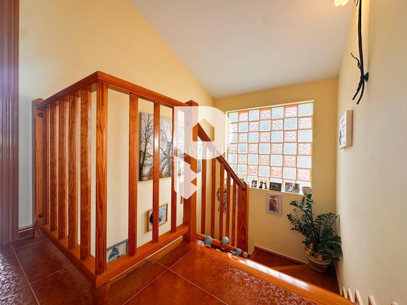 Foto 226e5aba-c17c-4c99-bcc7-ebccf74e6562. Maison avec chauffage parking dans Vallirana