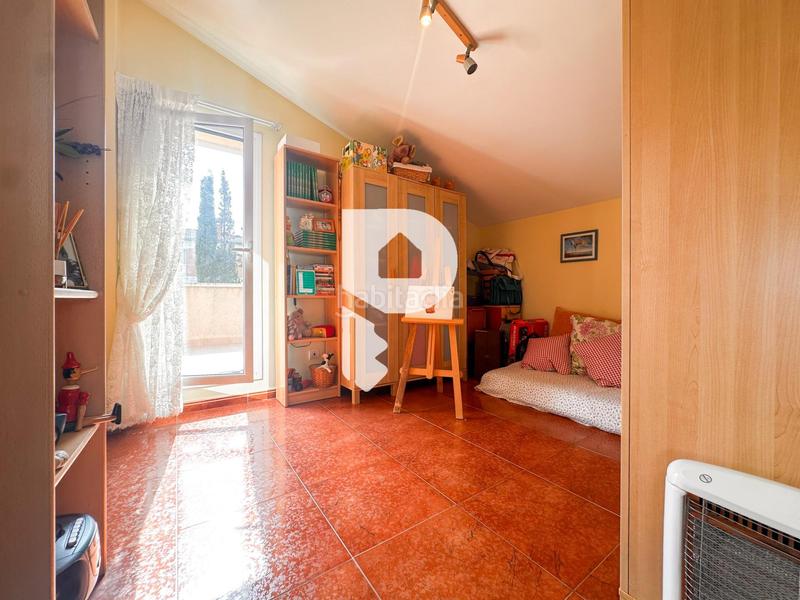 Foto 631bdf1e-b3d1-4643-8d97-849db1e6f63b. Maison avec chauffage parking dans Vallirana