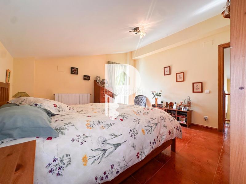 Foto 69fd7b7c-c0bc-4382-adc6-55d1e6b21dd0. Maison avec chauffage parking dans Vallirana