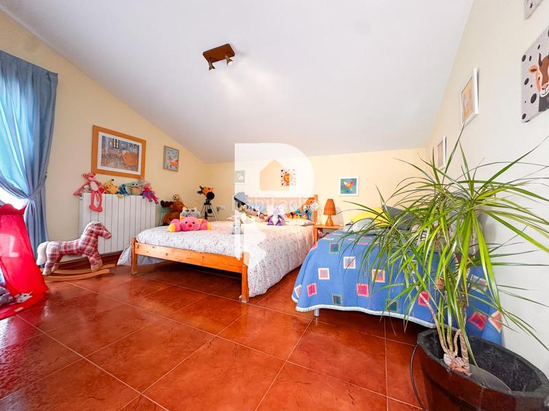 Foto abd8274a-f98c-4778-891c-211885bca9d2. Maison avec chauffage parking dans Vallirana