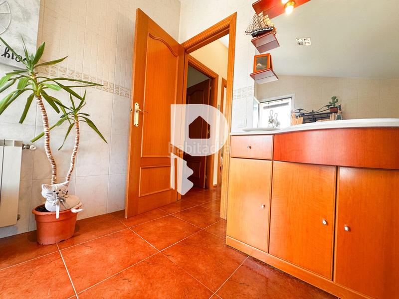 Foto e42e76d6-d53b-4aaa-8a7b-abeadcea82fb. Maison avec chauffage parking dans Vallirana