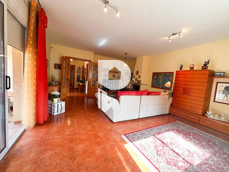 Foto e7393d0d-7d10-4d89-8622-0133e53ce04e. Maison avec chauffage parking dans Vallirana