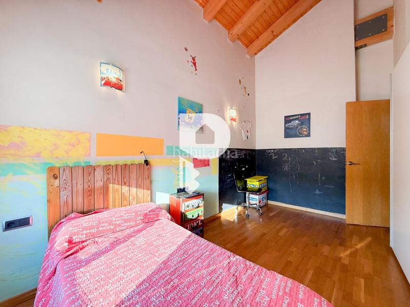 Foto 02f3ec08-c922-4e29-96f4-91d450651256. Chalet avec chauffage parking piscine dans Cervelló