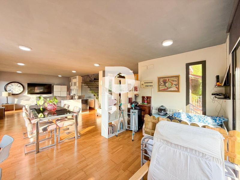 Foto 3ee5be02-24f1-473c-a9c8-bb28e7eb06e3. Chalet avec chauffage parking piscine dans Cervelló