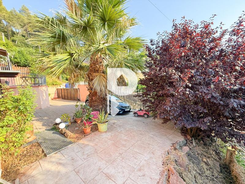 Foto 6ac1b936-6ef7-4cf1-9918-2c3a16c67368. Chalet avec chauffage parking piscine dans Cervelló