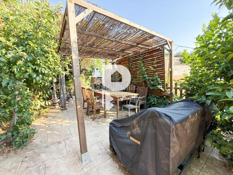 Foto cd80c430-6e63-4fa7-9f6b-674a8057d83a. Chalet avec chauffage parking piscine dans Cervelló