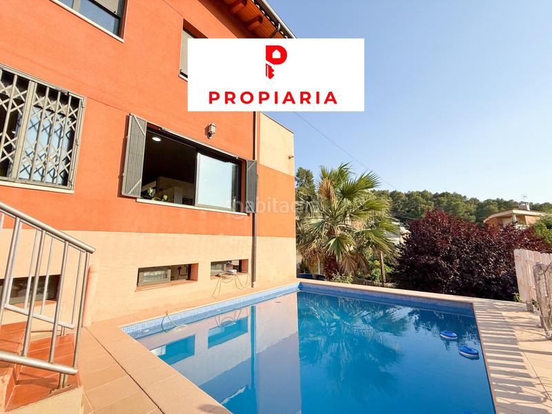 Foto f301f44d-2d4a-4591-8bcd-78fa29e584f4. Chalet avec chauffage parking piscine dans Cervelló