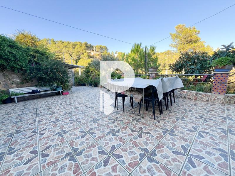 Foto 2688961b-065c-44e6-a8a0-fe0dbdd75762. Casa amb calefacció a Olesa de Bonesvalls