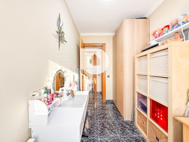 Foto 4d6cc383-344b-47eb-8c10-e461efa0c7ab. Appartement avec chauffage parking dans Sant Vicenç dels Horts