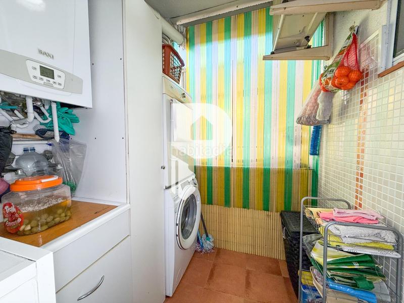 Foto 6413d140-a806-41b7-be8c-0e6f99f36ac2. Appartement avec chauffage parking dans Sant Vicenç dels Horts