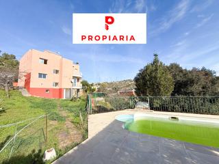 Maison à Vallirana. Gran casa con piscina