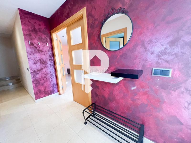 Foto e854af08-11c8-4627-a2c2-4074daab8a4a. Casa amb calefacció aparcament a Cervelló