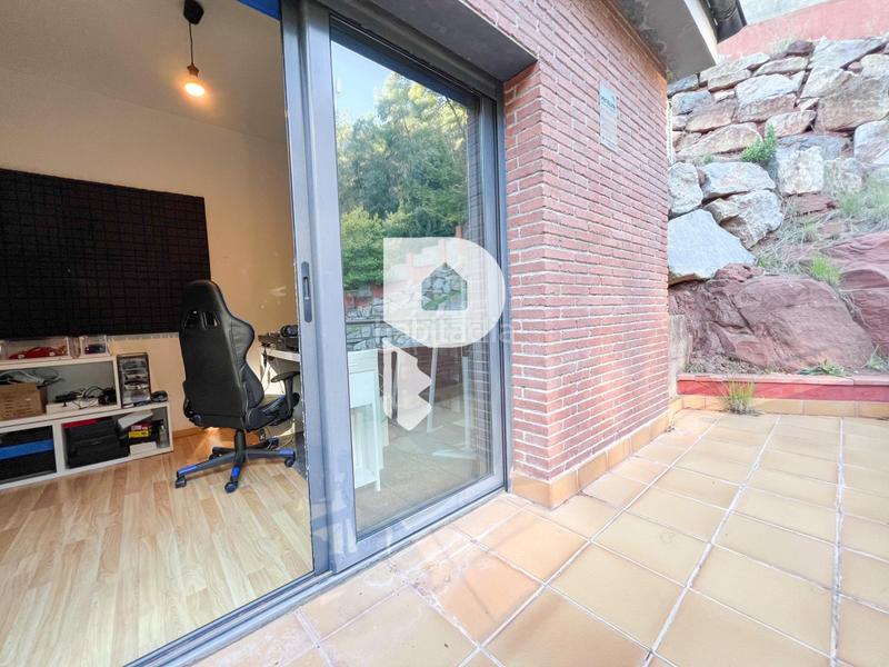 Foto 098c5ec2-2066-44b3-b484-75ab69564e72. Casa amb calefacció a Vallirana