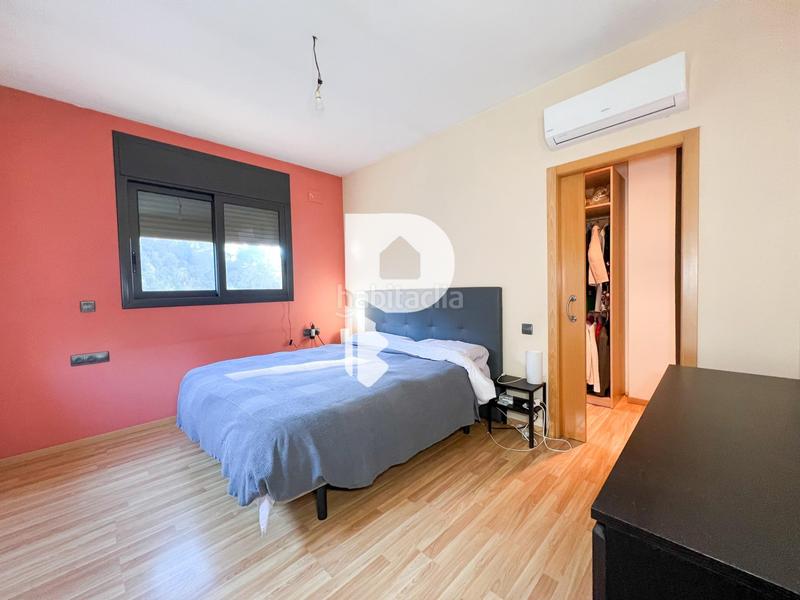 Foto 33d59e83-d3df-42f8-ad37-8e262f1d569f. Casa amb calefacció a Vallirana