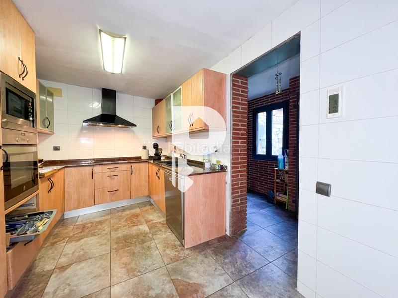 Foto 3a8aecfe-6b3f-4802-b4fd-7945cd7357ba. Casa amb calefacció a Vallirana