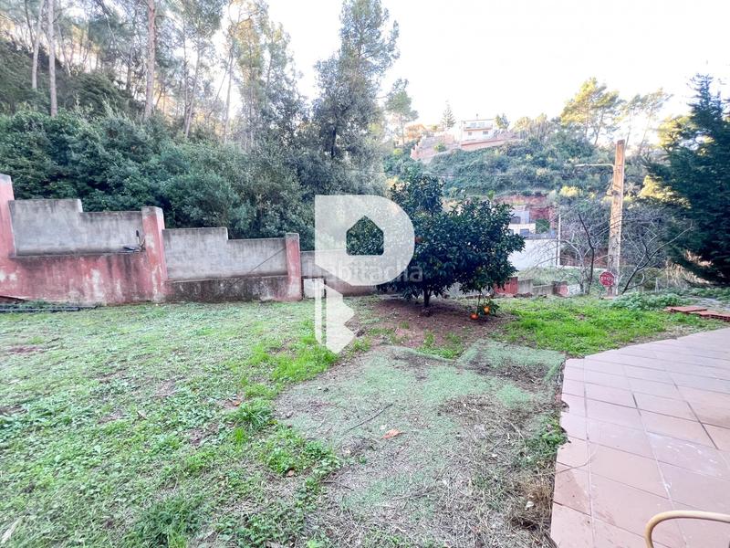 Foto 6e2a31b7-aa2b-4d81-9235-e6448faaf63f. Casa amb calefacció a Vallirana