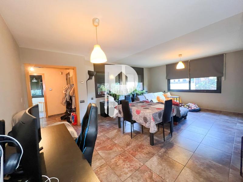 Foto b5a04fe7-b354-4333-b613-bbb317037a57. Casa amb calefacció a Vallirana