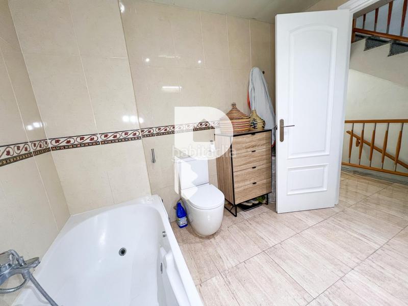 Foto 00e2a28d-8a60-4adb-a48b-1c3130762883. Casa preciosa casa pareada en el centro en Abrera