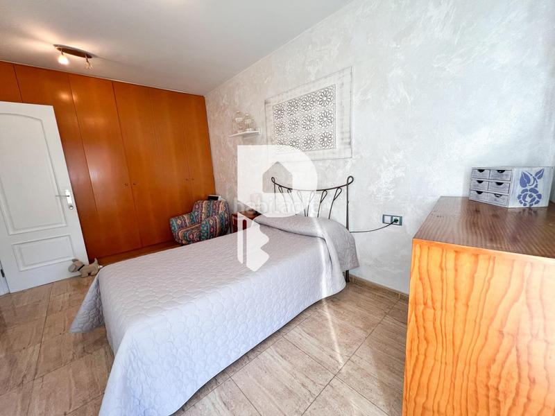 Foto 1a044f7f-a1ec-4dce-bde3-fe0891bf5bfb. Casa preciosa casa pareada en el centro en Abrera