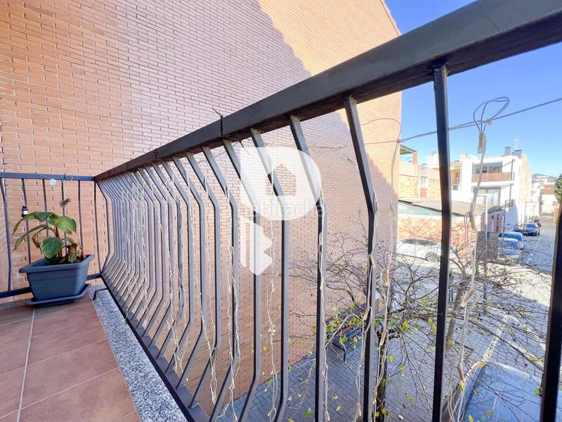 Foto 374ec3f8-ac30-455b-849b-62aef45d7292. Casa preciosa casa pareada en el centro en Abrera