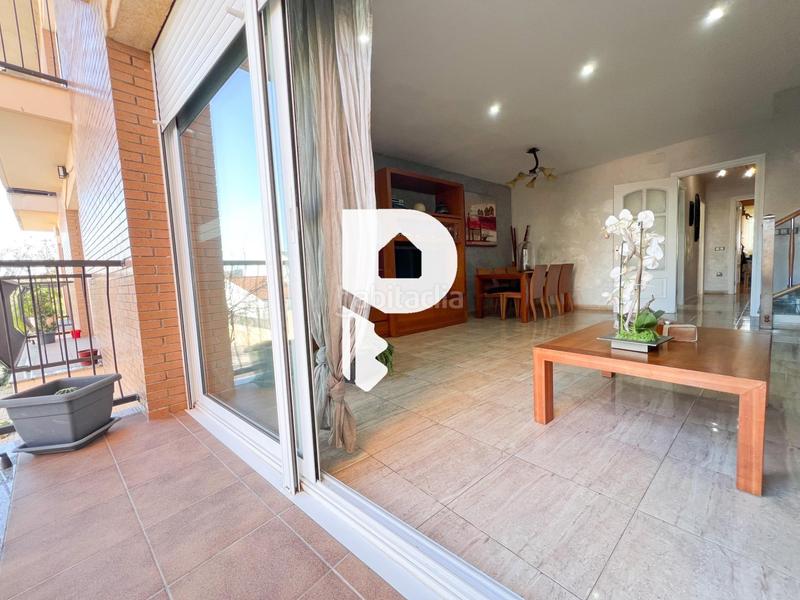 Foto 3944d383-c3f3-4f06-a665-6417e1111d9f. Casa preciosa casa pareada en el centro en Abrera