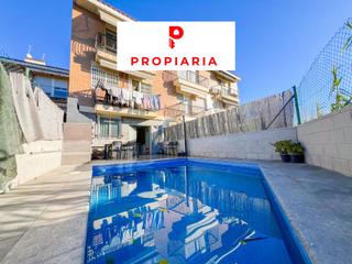 Casa a Abrera. Preciosa casa pareada en el centro