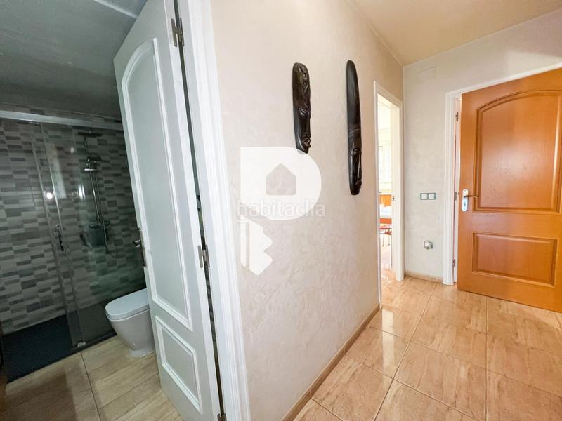 Foto 6857c1a2-3b88-41b7-9dee-3d1e7a633dd7. Casa preciosa casa pareada en el centro en Abrera