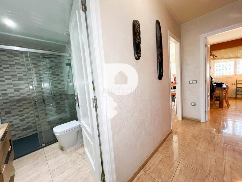 Foto 6d416c2b-9988-4ec8-ac17-ca69f0e0a2a8. Casa preciosa casa pareada en el centro en Abrera