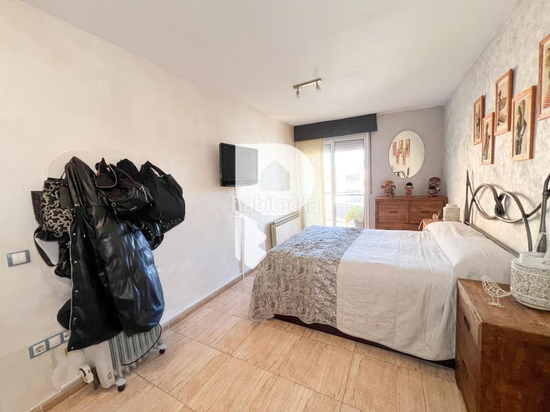 Foto 8b6bfa6b-21f8-4db8-ae04-e287915dacc2. Casa preciosa casa pareada en el centro en Abrera