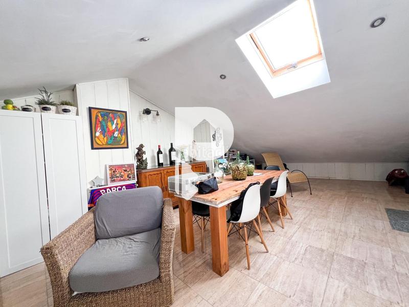 Foto febcbb31-e91e-43eb-af61-fe9a0cda4e02. Casa preciosa casa pareada en el centro en Abrera