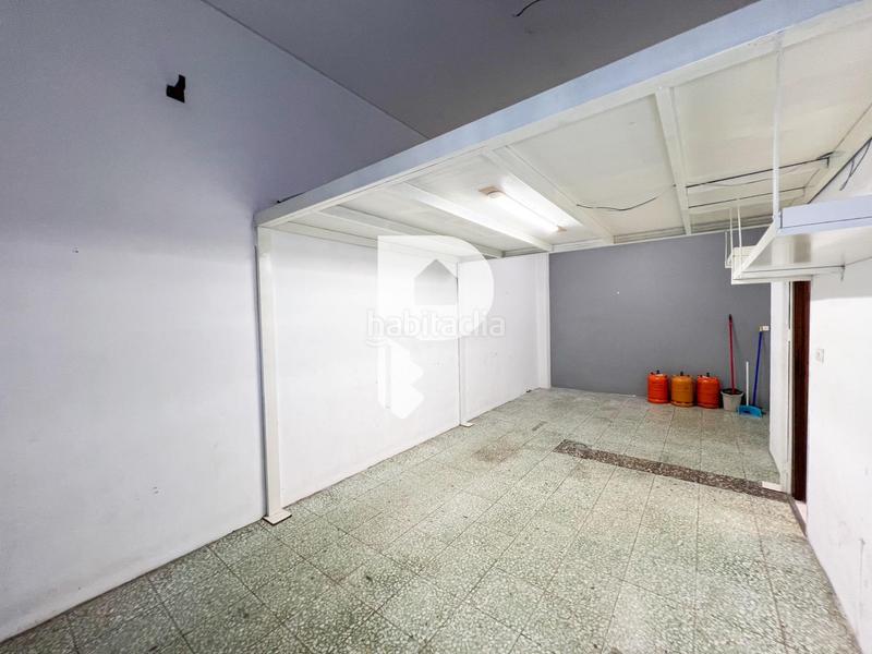 Foto 3ff1c7fd-6cb7-45eb-a6bb-256485b2a7ce. Casa amb calefacció aparcament a Vinyets-Molí Vell Sant Boi de Llobregat