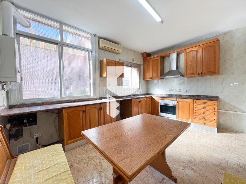 Foto 46c24182-ea67-4ca3-8708-2d98a058bff1. Casa amb calefacció aparcament a Vinyets-Molí Vell Sant Boi de Llobregat