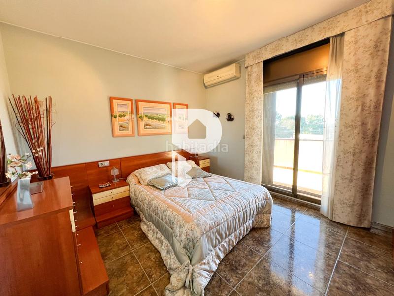 Foto 0108714d-9fd9-42bb-9e12-4f5ccaa5484e. Casa gran casa con piscina propia en Abrera